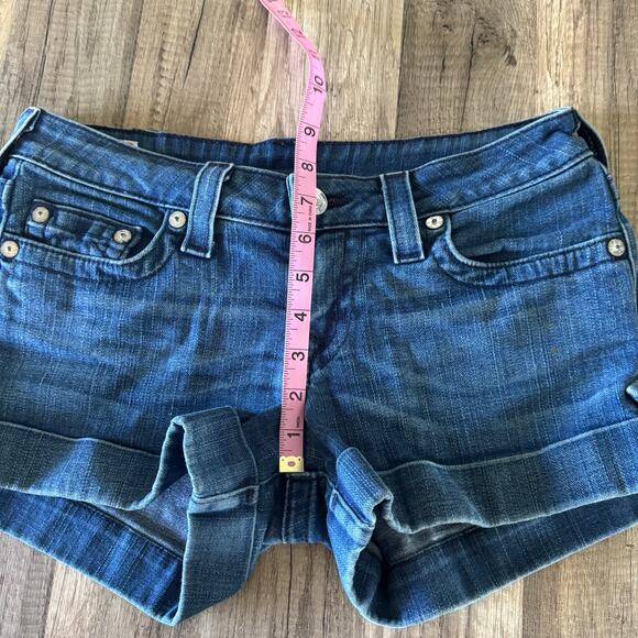 TRUE RELIGION Jeans JESS Rolled Up Vintage Blue Denim Shorts Size 28 USA Made - Picture 5 of 11